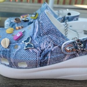 Sza CROCS Blue Mules & Clogs with Perforated Design